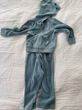 Juicy Couture Toddler Plush Hooded Zip Set in Dusty Blue